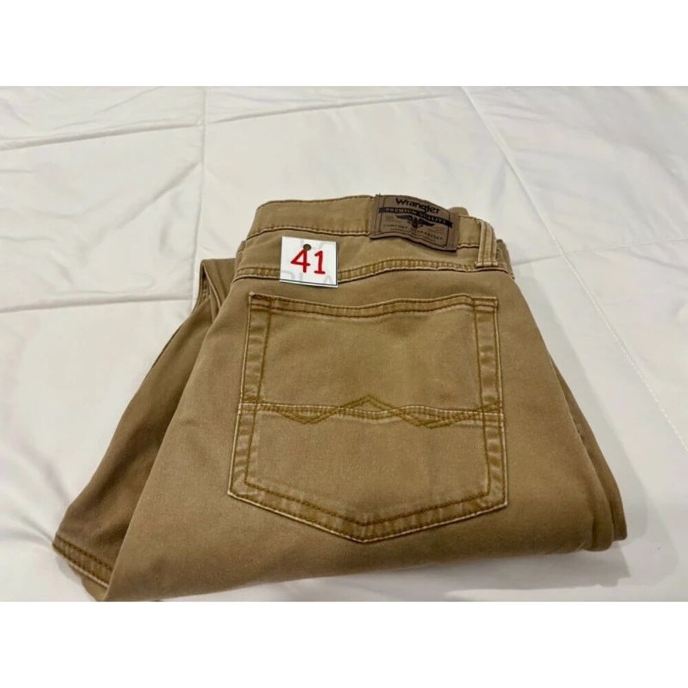 Men’s Wrangler Tan Slim Straight 32x32 Pants - Picture 5 of 5